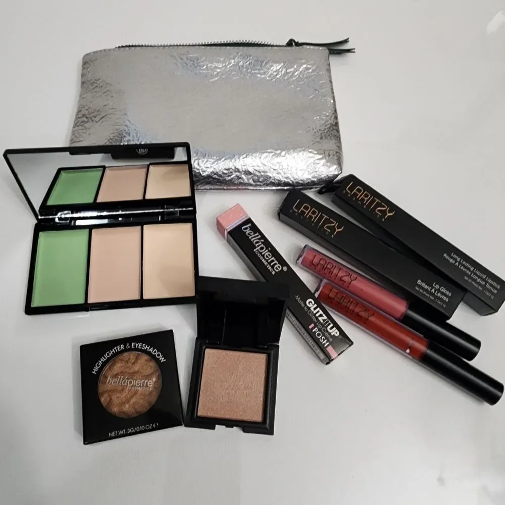 Laritzy & Bella Pierre 9pc makeup bundle